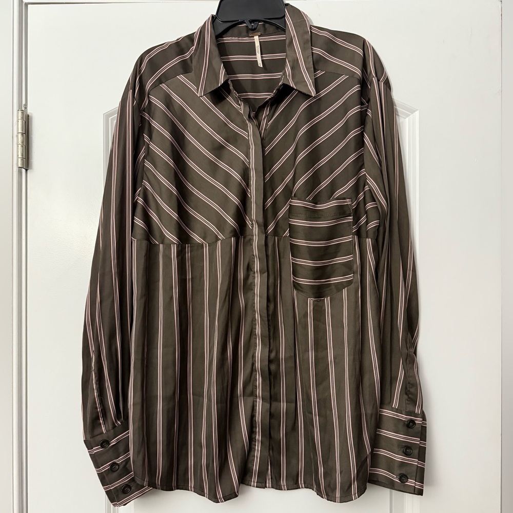 Free People Striped button up Long Sleeve Shirt silk like material EUC